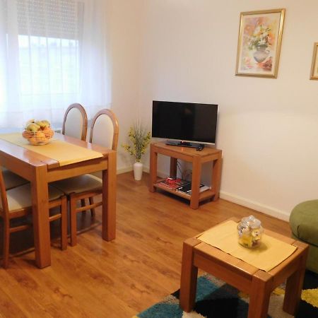 Apartman Ana Zupanja Eksteriør bilde