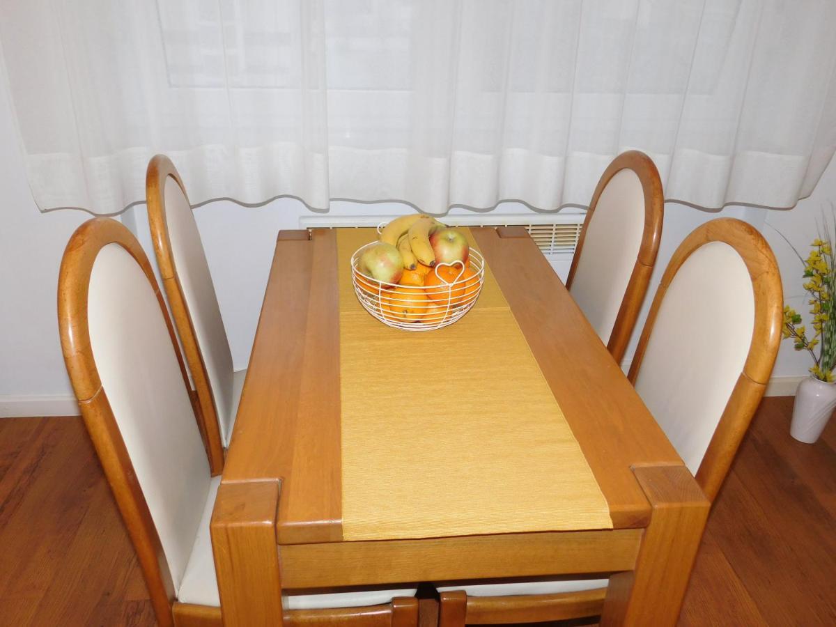 Apartman Ana Zupanja Eksteriør bilde