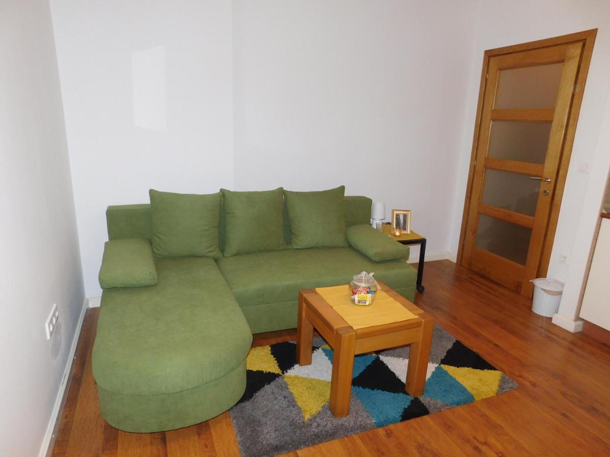 Apartman Ana Zupanja Eksteriør bilde